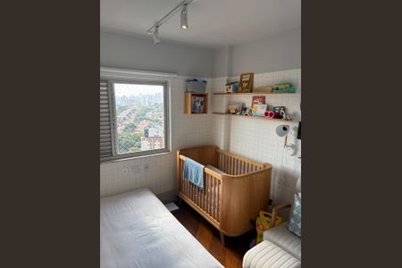 Quarto de apartamento à venda com 3 quartos, 112m² em Vila Madalena, São Paulo