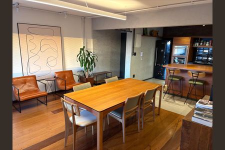 Cozinha de apartamento à venda com 3 quartos, 112m² em Vila Madalena, São Paulo