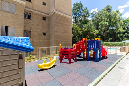 Apartamento à venda com 50m², 2 quartos e 1 vaga Apartamento à venda com 50m², 2 quartos e 1 vagaÁrea comum - Playground