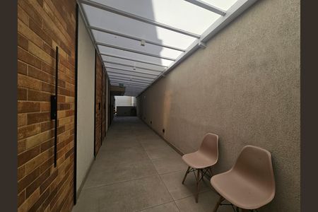 Apartamento para alugar com 22m², 1 quarto e 1 vaga Apartamento para alugar com 22m², 1 quarto e 1 vagaHall