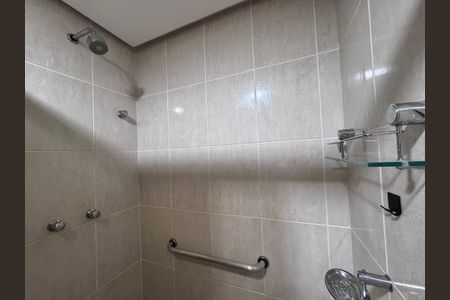 Apartamento para alugar com 100m², 3 quartos e 2 vagasBanheiro Social