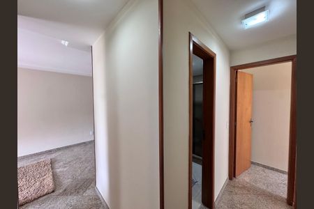 Apartamento para alugar com 100m², 3 quartos e 2 vagasCorredor