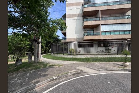 Apartamento para alugar com 100m², 3 quartos e 2 vagasFachada