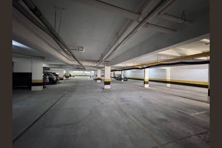 Apartamento para alugar com 100m², 3 quartos e 2 vagasÁrea comum