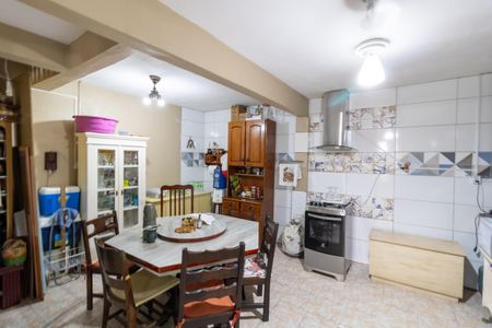 Casa à venda com 130m², 3 quartos e 1 vaga