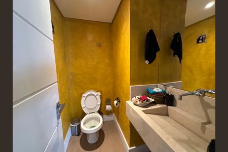 Apartamento à venda com 220m², 4 quartos e 3 vagasLavabo