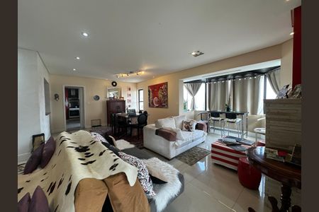 Apartamento à venda com 220m², 4 quartos e 3 vagasSala