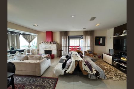 Apartamento à venda com 220m², 4 quartos e 3 vagasSala