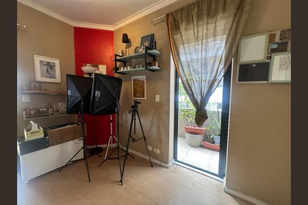 Apartamento à venda com 220m², 4 quartos e 3 vagasQuarto 2