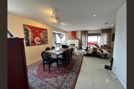 Sala de apartamento à venda com 4 quartos, 220m² em Alphaville, Barueri