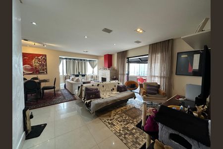 Apartamento à venda com 220m², 4 quartos e 3 vagasSala