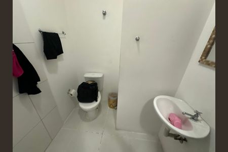 Apartamento à venda com 220m², 4 quartos e 3 vagasBanheiro de serviço