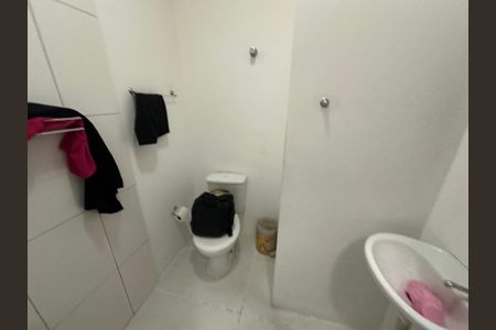Apartamento à venda com 220m², 4 quartos e 3 vagasBanheiro de serviço