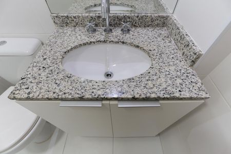 Apartamento para alugar com 92m², 2 quartos e 2 vagasBanheiro social