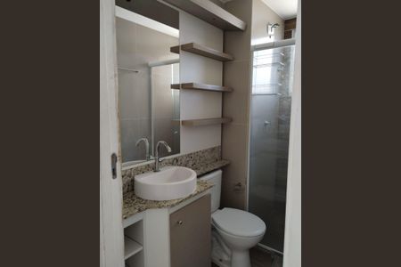 Banheiro de apartamento para alugar com 2 quartos, 38m² em Santos Dumont, São Leopoldo