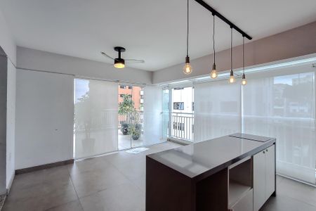 Apartamento à venda com 115m², 2 quartos e 2 vagas Apartamento à venda com 115m², 2 quartos e 2 vagasVaranda da Sala