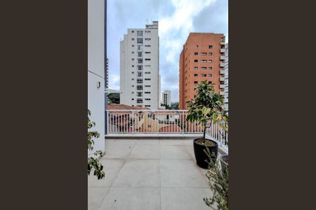 Apartamento à venda com 115m², 2 quartos e 2 vagas Apartamento à venda com 115m², 2 quartos e 2 vagasVaranda