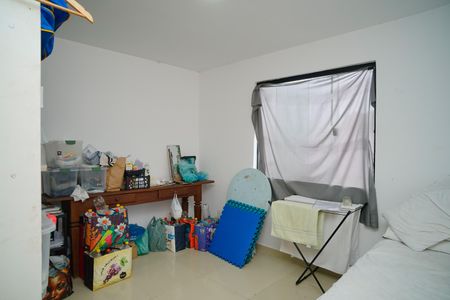 Casa para alugar com 90m², 3 quartos e 6 vagasQuarto 2