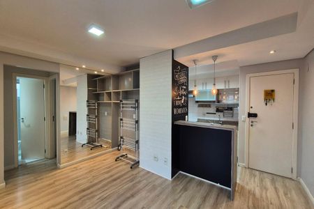 Sala de apartamento para alugar com 2 quartos, 70m² em Jardim São Vicente, Campinas