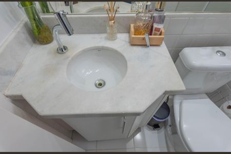 Apartamento para alugar com 70m², 2 quartos e 2 vagasBanheiro