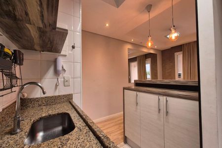 Apartamento para alugar com 70m², 2 quartos e 2 vagas Apartamento para alugar com 70m², 2 quartos e 2 vagasCozinha