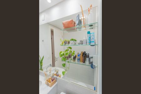 Apartamento para alugar com 70m², 2 quartos e 2 vagasBanheiro