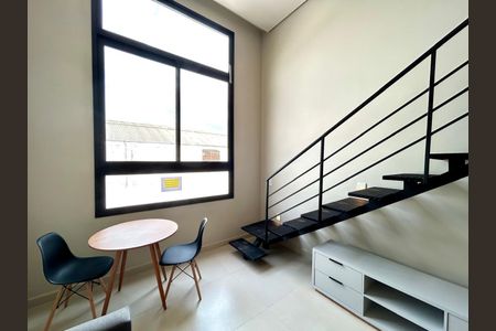 Sala de kitnet/studio para alugar com 1 quarto, 34m² em Vila Galvão, Guarulhos