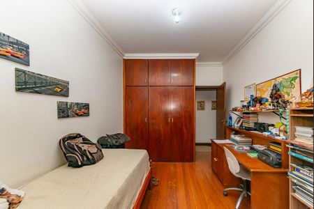 Casa para alugar com 551m², 5 quartos e 6 vagasSuíte 2