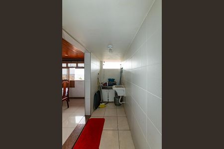 Casa para alugar com 551m², 5 quartos e 6 vagasÁrea de Serviço 1