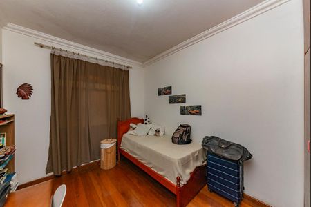 Casa para alugar com 551m², 5 quartos e 6 vagasSuíte 2