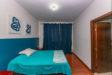 Casa para alugar com 551m², 5 quartos e 6 vagasSuíte 3