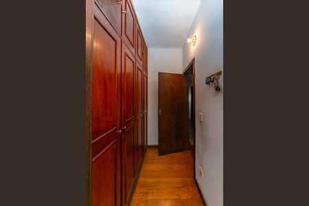 Casa para alugar com 551m², 5 quartos e 6 vagasSuíte 1