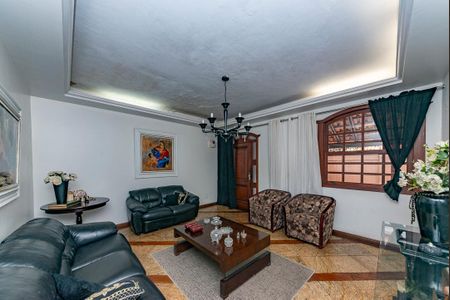 Casa para alugar com 551m², 5 quartos e 6 vagasSala 1