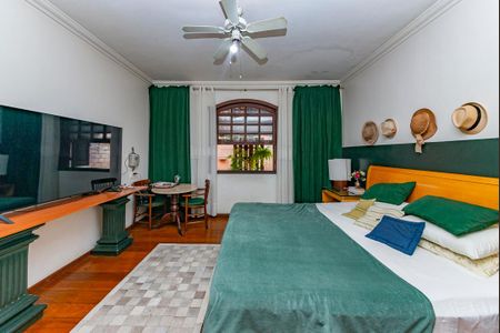 Casa para alugar com 551m², 5 quartos e 6 vagasSuíte 1