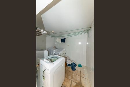 Casa para alugar com 551m², 5 quartos e 6 vagasÁrea de Serviço 2