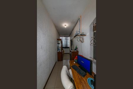 Casa para alugar com 551m², 5 quartos e 6 vagasEscritório 1