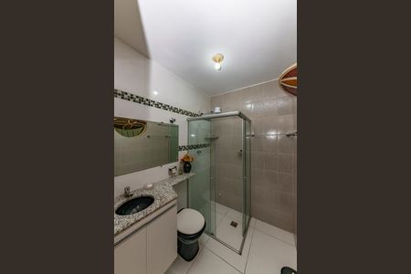 Casa para alugar com 551m², 5 quartos e 6 vagasBanheiro da Suíte 4