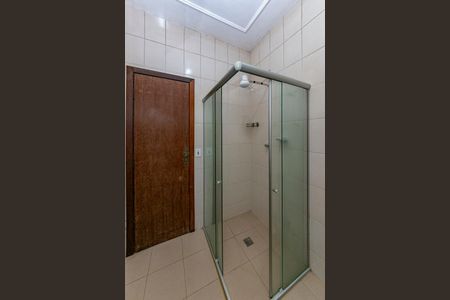 Casa para alugar com 551m², 5 quartos e 6 vagasBanheiro Social 1