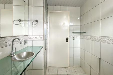 Apartamento à venda com 85m², 3 quartos e sem vaga Apartamento à venda com 85m², 3 quartos e sem vagaBanheiro