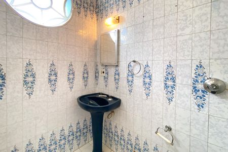 Apartamento à venda com 85m², 3 quartos e sem vaga Apartamento à venda com 85m², 3 quartos e sem vagaBanheiro da Suíte 1