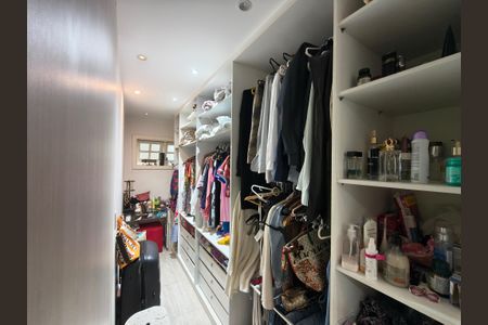 Casa de condomínio para alugar com 160m², 3 quartos e 1 vaga