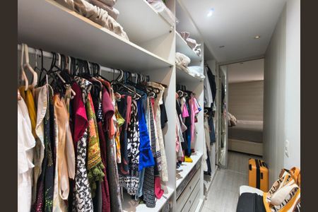 Casa de condomínio para alugar com 160m², 3 quartos e 1 vaga