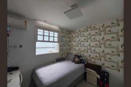 Casa de condomínio para alugar com 160m², 3 quartos e 1 vaga