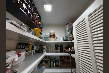 Casa de condomínio para alugar com 160m², 3 quartos e 1 vaga