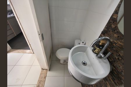 Casa de condomínio para alugar com 160m², 3 quartos e 1 vaga