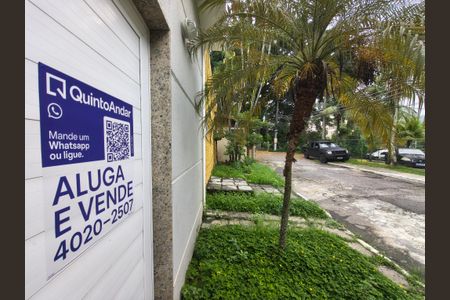 Casa de condomínio para alugar com 160m², 3 quartos e 1 vaga