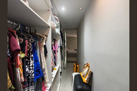 Casa de condomínio para alugar com 160m², 3 quartos e 1 vaga