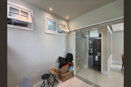 Casa de condomínio para alugar com 160m², 3 quartos e 1 vaga