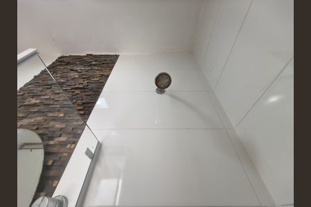 Casa de condomínio para alugar com 160m², 3 quartos e 1 vaga