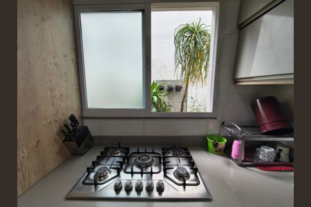 Casa de condomínio para alugar com 160m², 3 quartos e 1 vaga